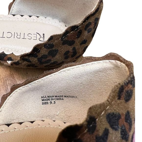 Restricted Leopard Print Flats - Picture 2 of 5